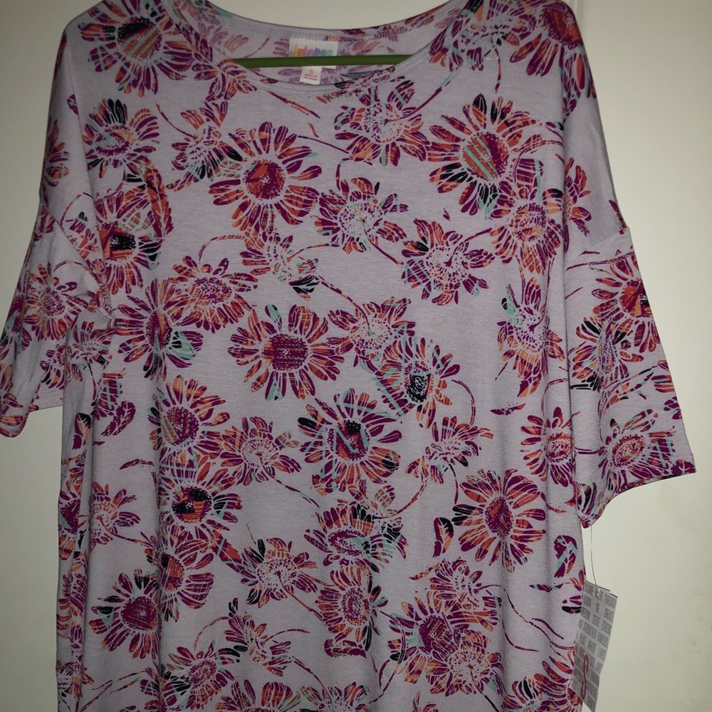 BNWT LuLaRoe Irma